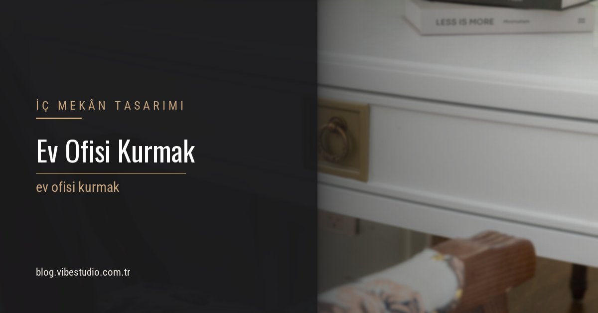 Evde bir köşede kurulmuş çalışma alanının genel görünümü